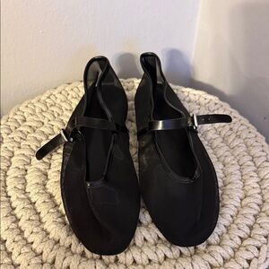 NWT Black mesh ballet flats